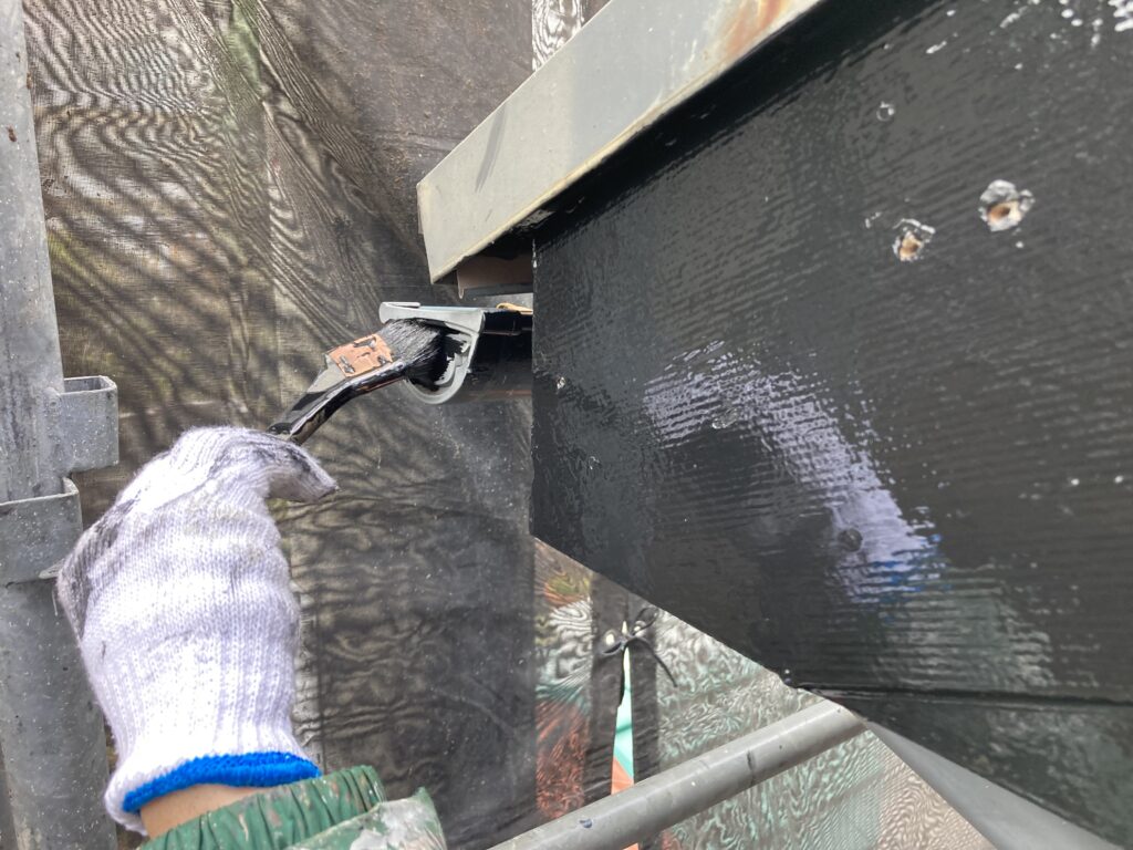 鳥栖市で破風板塗装を行いました｜細かな部分も丁寧に仕上げます