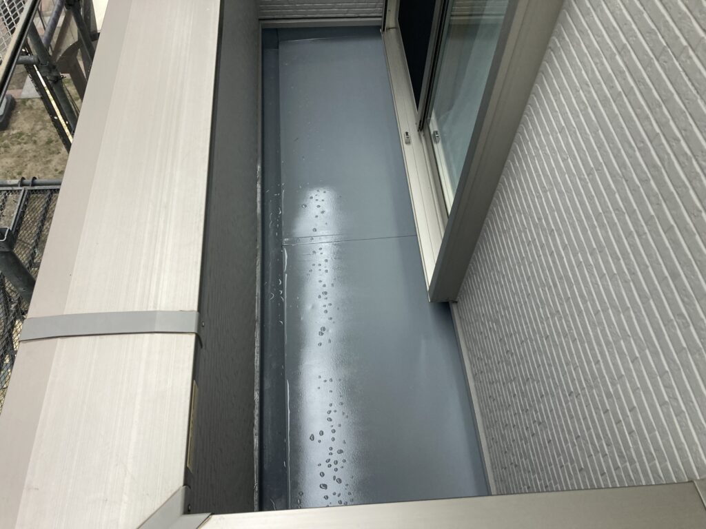 【田主丸 ベランダ防水】トップコート塗装が完了しました｜防水層を守る大切なメンテナンス